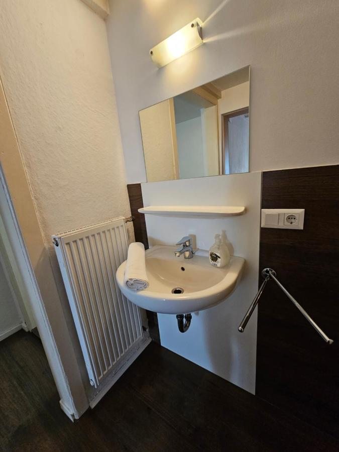 B76, Lauterach, Vorarlberg Apartments ภายนอก รูปภาพ