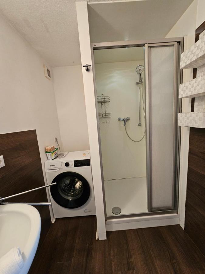 B76, Lauterach, Vorarlberg Apartments ภายนอก รูปภาพ